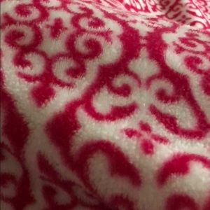 Meet your Posher, Tiara